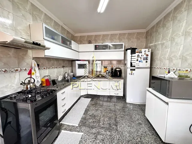 Casa com 352m² 3 quartos e 3 banheiros, à venda, no bairro Saúde em Rio Claro