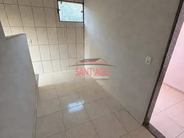 Casa 2 quartos e 1 banheiro, para alugar, no bairro Bairro Gloria em Santo Antônio de Pádua