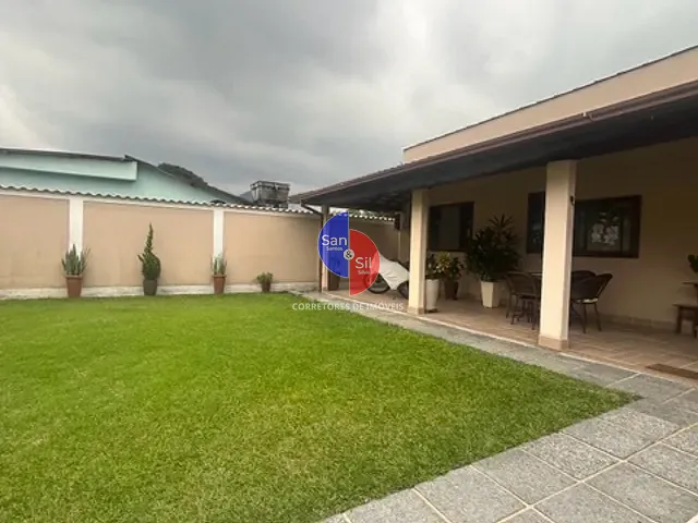 Casa com 360m² 3 quartos e 3 banheiros, à venda, no bairro Parque Fleixal em Guapimirim