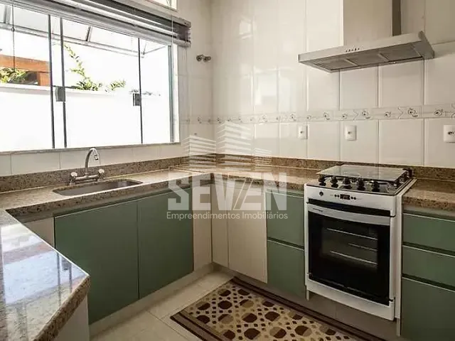 Casa com 450m² 4 quartos e 3 banheiros, à venda, no bairro Residencial Lago Sul em Bauru