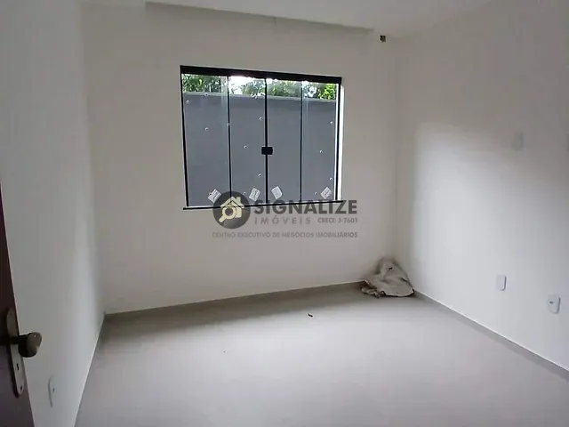 Casa 3 quartos e 2 banheiros, à venda, no bairro Porto da Aldeia em São Pedro da Aldeia