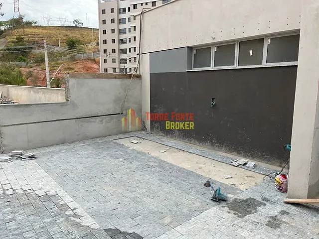 Casa com 149m² 3 quartos e 3 banheiros, à venda, no bairro Buritis em Belo Horizonte