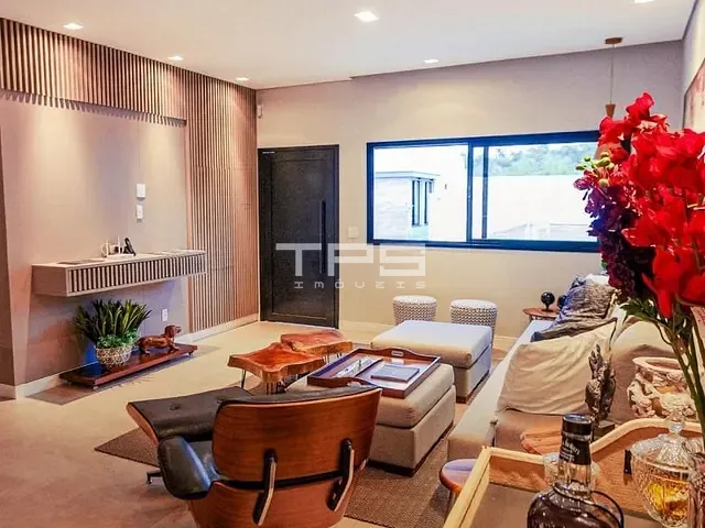 Casa com 125m² 2 quartos e 1 banheiro, à venda, no bairro Jardim Coelho Neto em Guaratinguetá