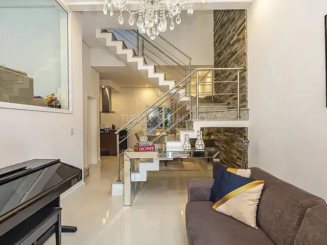 Casa com 235m² 3 quartos e 4 banheiros, à venda, no bairro Pilarzinho em Curitiba