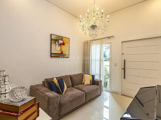 Casa com 235m² 3 quartos e 4 banheiros, à venda, no bairro Pilarzinho em Curitiba