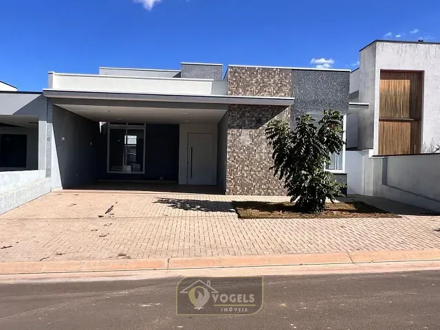 Casa 3 quartos e 4 banheiros, à venda, no bairro Residencial Portal do Sol em Holambra