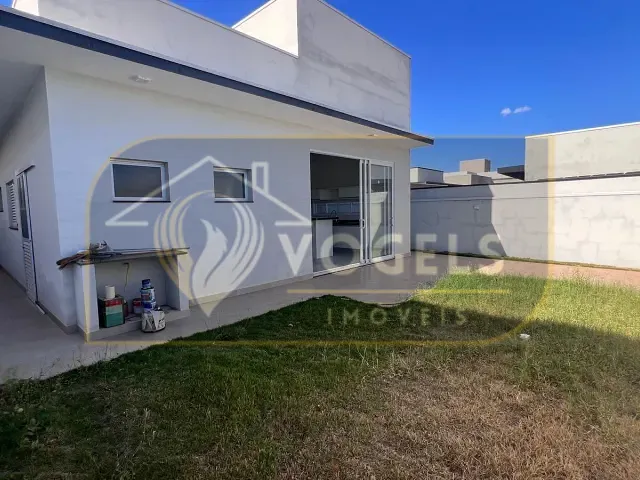 Casa 3 quartos e 4 banheiros, à venda, no bairro Residencial Portal do Sol em Holambra