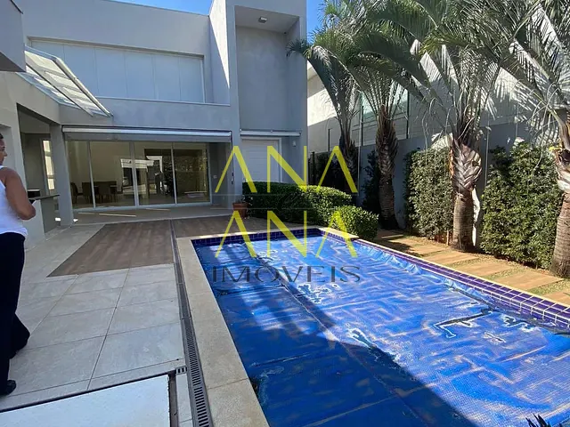 Casa com 456m² 4 quartos e 5 banheiros, à venda ou para alugar, no bairro Campo Novo em Bragança Paulista