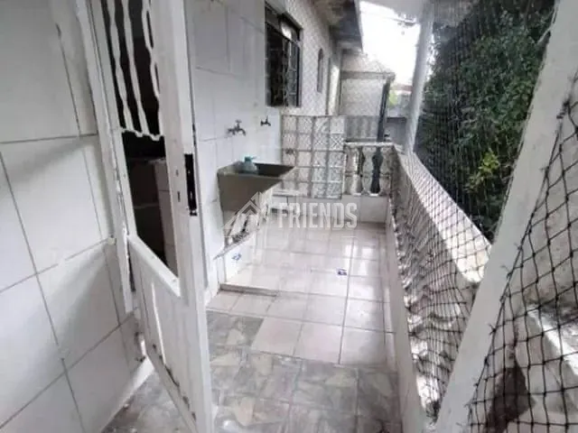 Casa com 400m² 1 quarto e 2 banheiros, para alugar, no bairro Vila Londrina em São Paulo