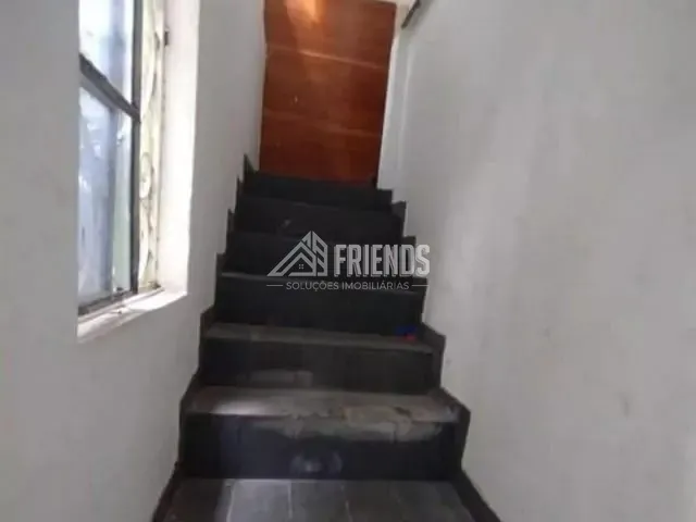 Casa com 400m² 1 quarto e 2 banheiros, para alugar, no bairro Vila Londrina em São Paulo