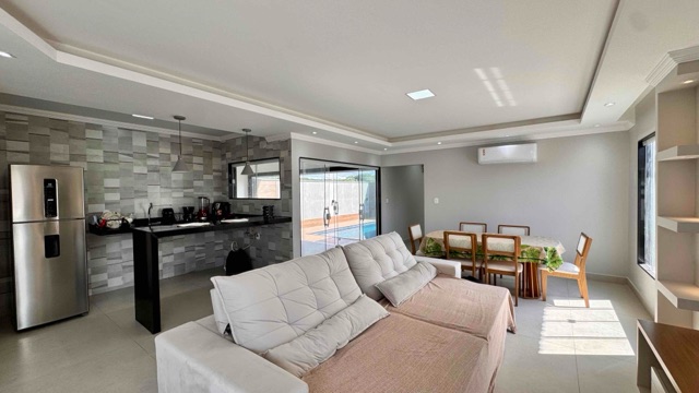 Casa com 360m² 3 quartos e 5 banheiros, à venda, no bairro São Mateus em São Pedro da Aldeia