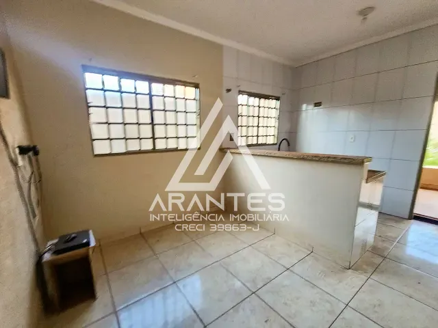Casa 4 quartos e 2 banheiros, à venda, no bairro São Judas Tadeu em Barretos