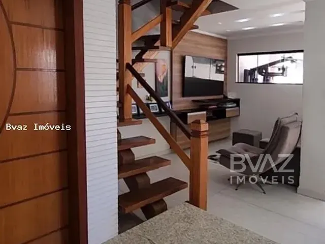 Casa com 137m² 4 quartos e 4 banheiros, à venda, no bairro Portinho em Cabo Frio