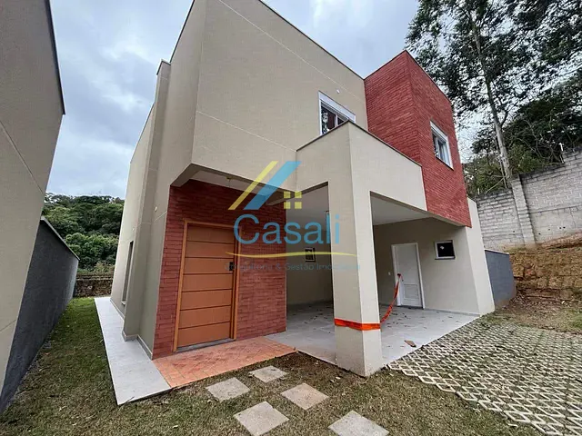 Casa com 360m² 3 quartos e 2 banheiros, à venda, no bairro Bairro do Cambará em São Roque