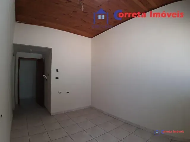 Casa 2 quartos e 2 banheiros, à venda, no bairro Centro em Três Lagoas