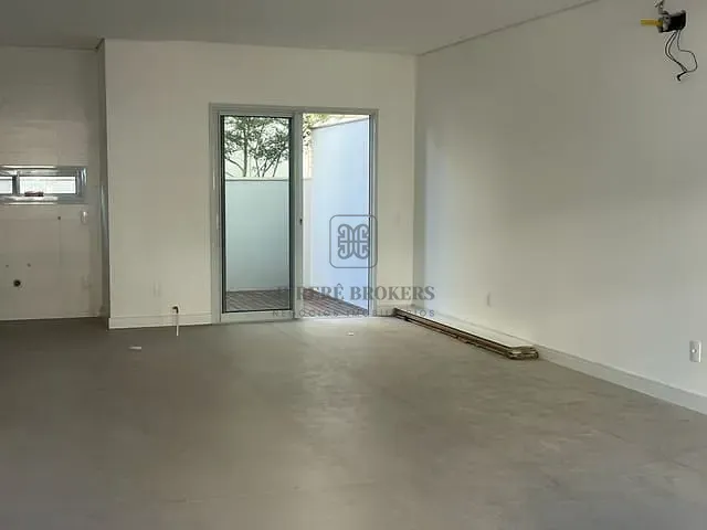 Casa 4 quartos e 5 banheiros, à venda, no bairro Jurerê Internacional em Florianópolis