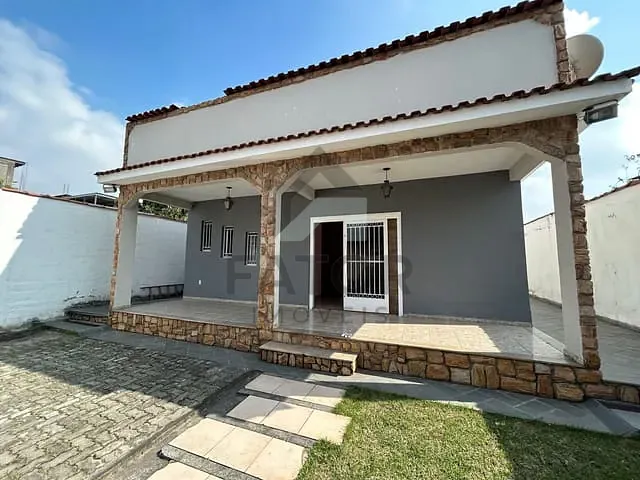 Casa com 100m² 3 quartos e 2 banheiros, à venda ou para alugar, no bairro Parque São Judas Tadeu em São João de Meriti