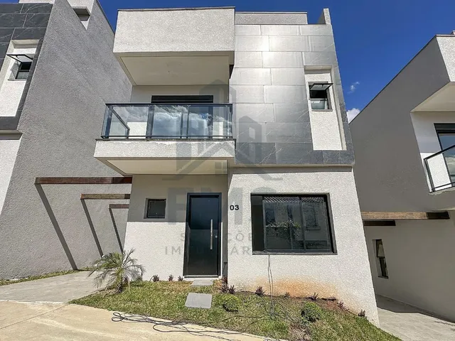 Casa com 179m² 3 quartos e 3 banheiros, à venda, no bairro Seminário em Curitiba