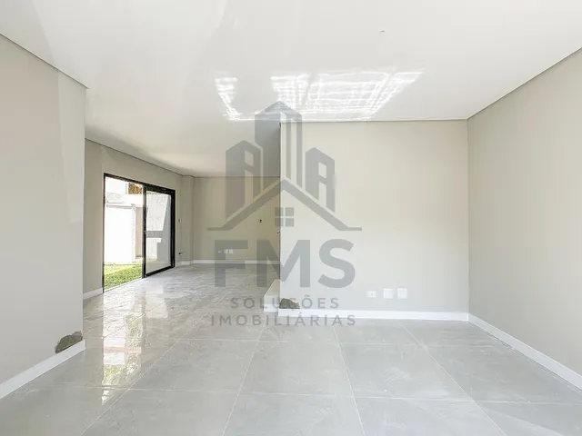 Casa com 179m² 3 quartos e 3 banheiros, à venda, no bairro Seminário em Curitiba