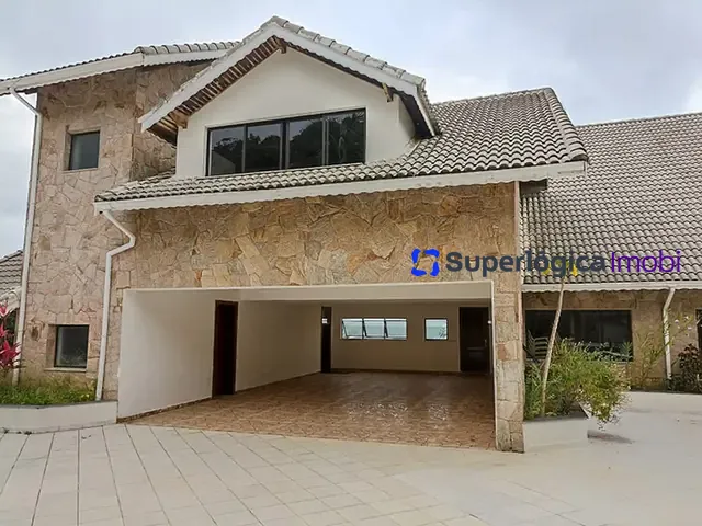 Casa 1 quarto e 1 banheiro, à venda, no bairro Bancários em Londrina