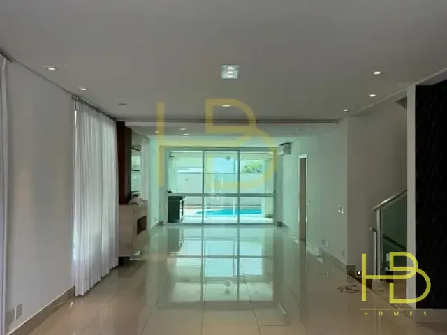 Casa 2 quartos e 2 banheiros, à venda ou para alugar, no bairro Parque Campolim em Sorocaba
