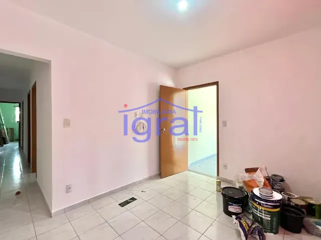 Casa com 243m² 2 quartos e 1 banheiro, à venda, no bairro Jardim Oriental em São Paulo