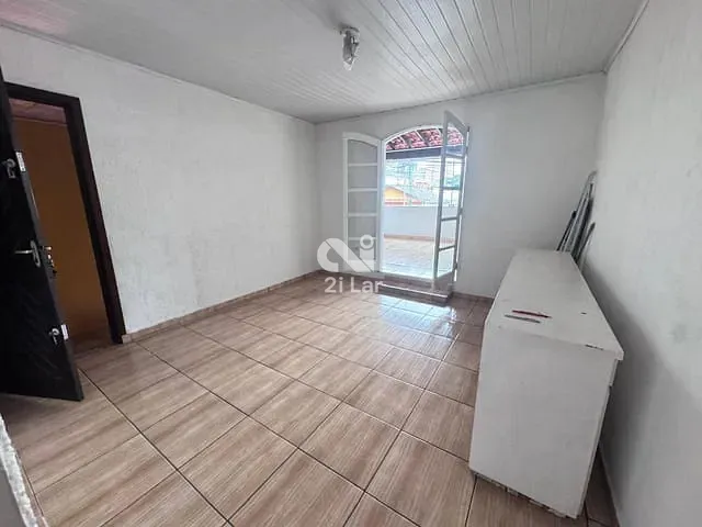 Casa com 125m² 2 quartos e 2 banheiros, à venda, no bairro Bela Vista em Osasco