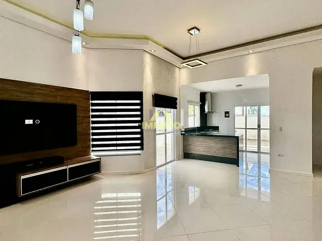 Casa com 309m² 3 quartos e 3 banheiros, à venda, no bairro Residencial Central Parque em Salto