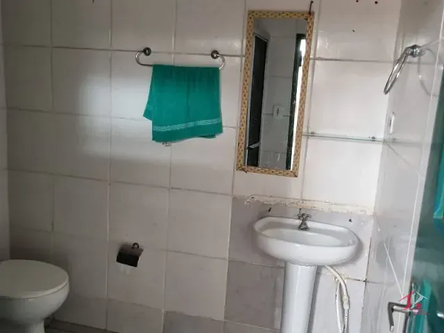 Casa 2 quartos e 3 banheiros, à venda, no bairro Corumba em Itanhaém