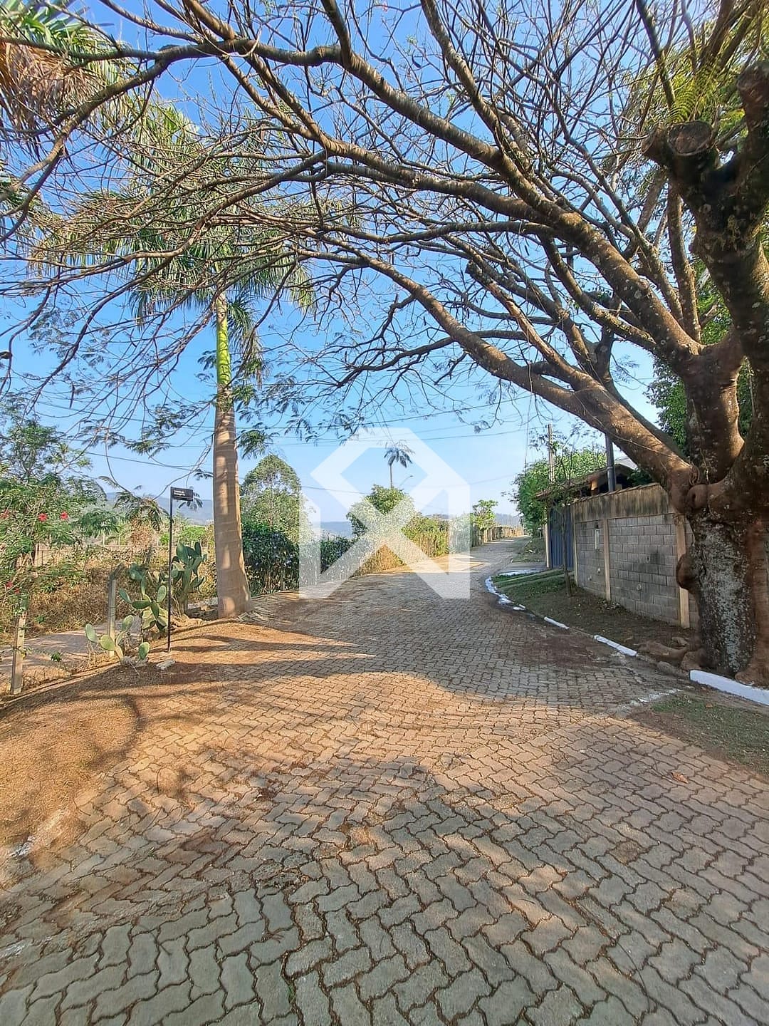 Casa à venda com 3 quartos, 205m² - Foto 5