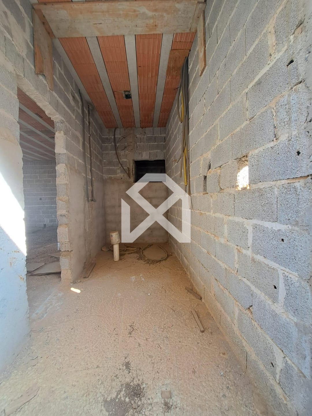 Casa à venda com 3 quartos, 205m² - Foto 14
