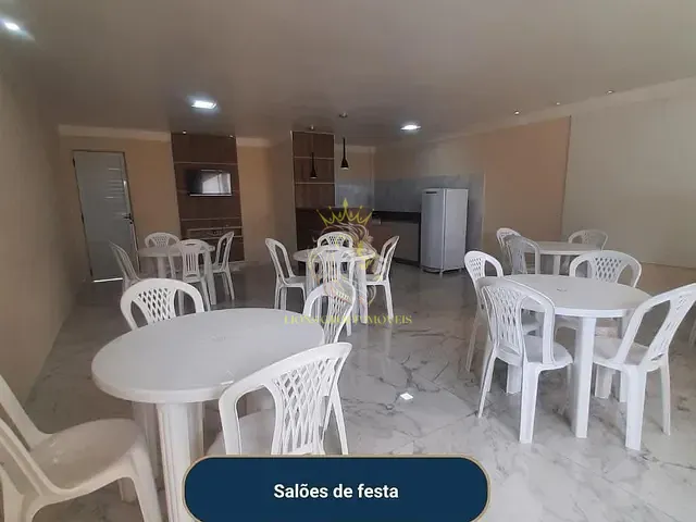Casa 2 quartos e 1 banheiro, à venda, no bairro Lídia Duarte em Camboriú