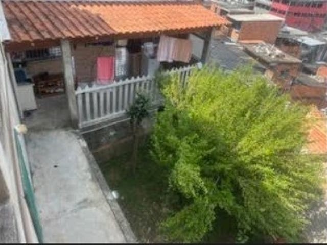 Casa 2 quartos e 2 banheiros, à venda, no bairro São Pedro em Osasco