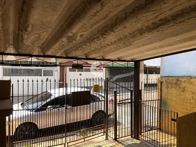 Casa 2 quartos e 1 banheiro, à venda, no bairro Santo Antônio em Osasco