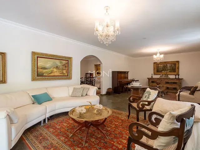 Casa 4 quartos e 4 banheiros, à venda, no bairro Park Way em Brasília