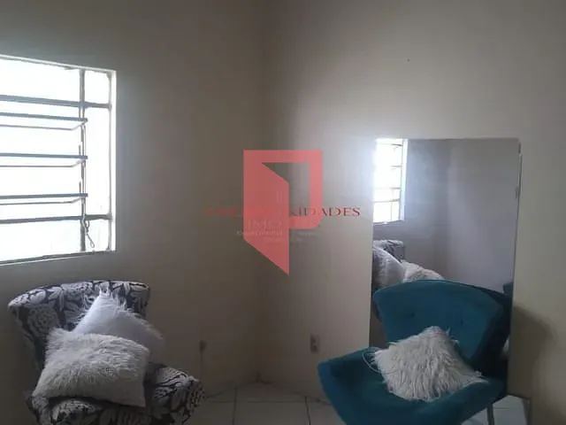 Casa 2 quartos e 1 banheiro, à venda, no bairro Caiçara em Belo Horizonte