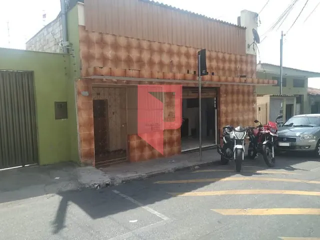 Casa 2 quartos e 1 banheiro, à venda, no bairro Caiçara em Belo Horizonte
