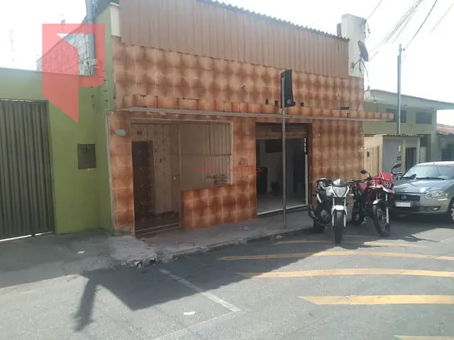 Casa 2 quartos e 1 banheiro, à venda, no bairro Caiçara em Belo Horizonte