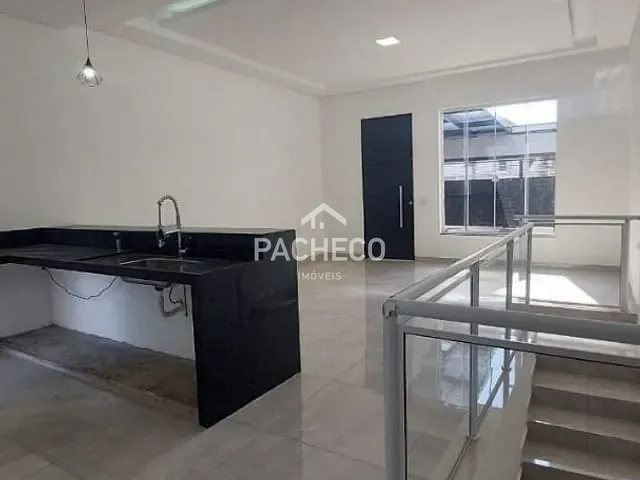 Casa com 171m² 3 quartos e 2 banheiros, à venda, no bairro São Luiz em Americana