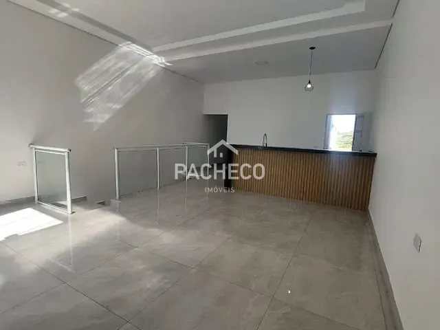 Casa com 171m² 3 quartos e 2 banheiros, à venda, no bairro São Luiz em Americana