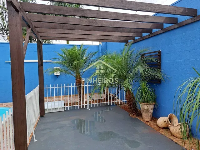Casa com 250m² 1 quarto e 1 banheiro, à venda, no bairro Jardim Europa em Cambé