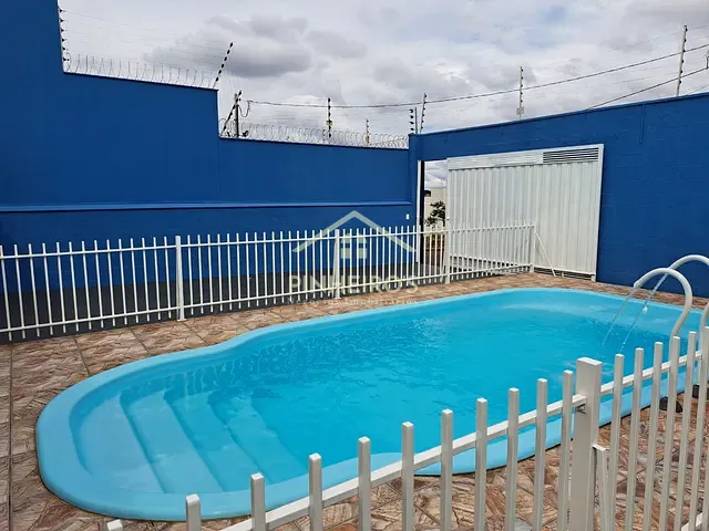 Casa com 250m² 1 quarto e 1 banheiro, à venda, no bairro Jardim Europa em Cambé