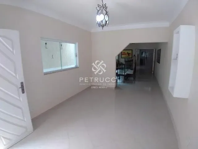 Casa 3 quartos e 4 banheiros, à venda, no bairro Fundação em São Caetano do Sul