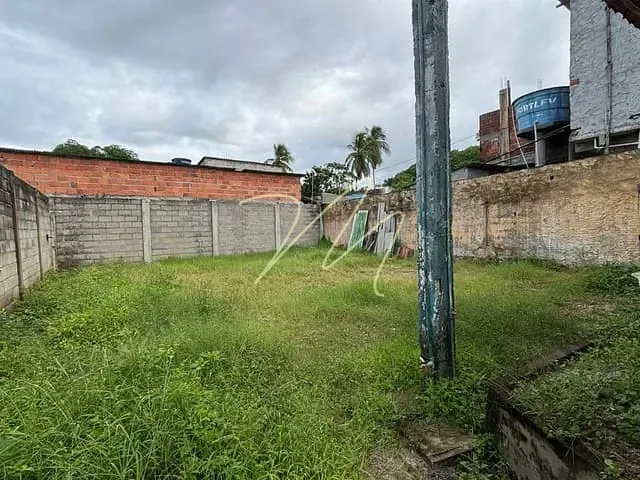 Casa com 330m² 1 quarto e 1 banheiro, à venda, no bairro Cururupe em Ilhéus