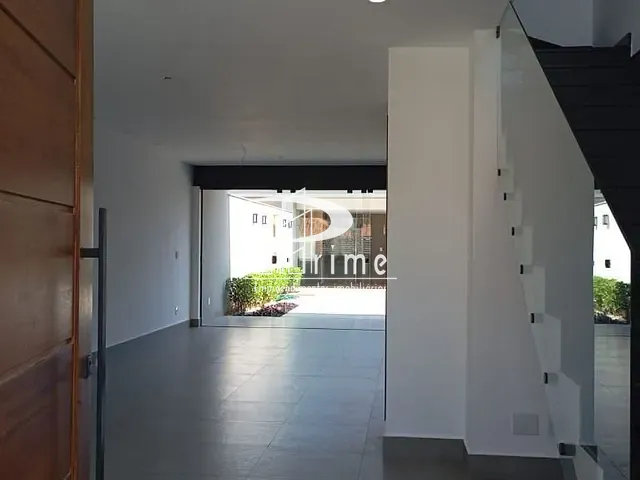 Casa com 180m² 3 quartos e 5 banheiros, à venda, no bairro Piratininga em Niterói