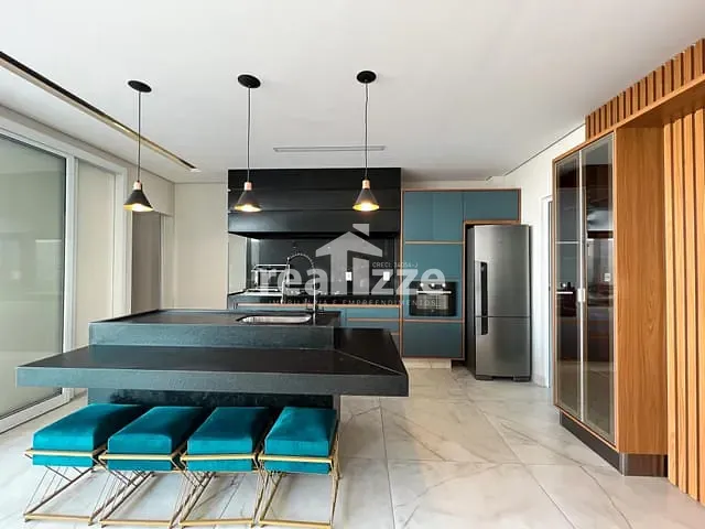Casa com 324m² 4 quartos e 4 banheiros, à venda, no bairro Loteamento Residencial Caiobã em Itapira