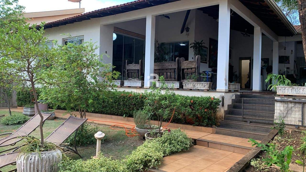 Casa, 5 quartos, 1343 m² - Foto 2