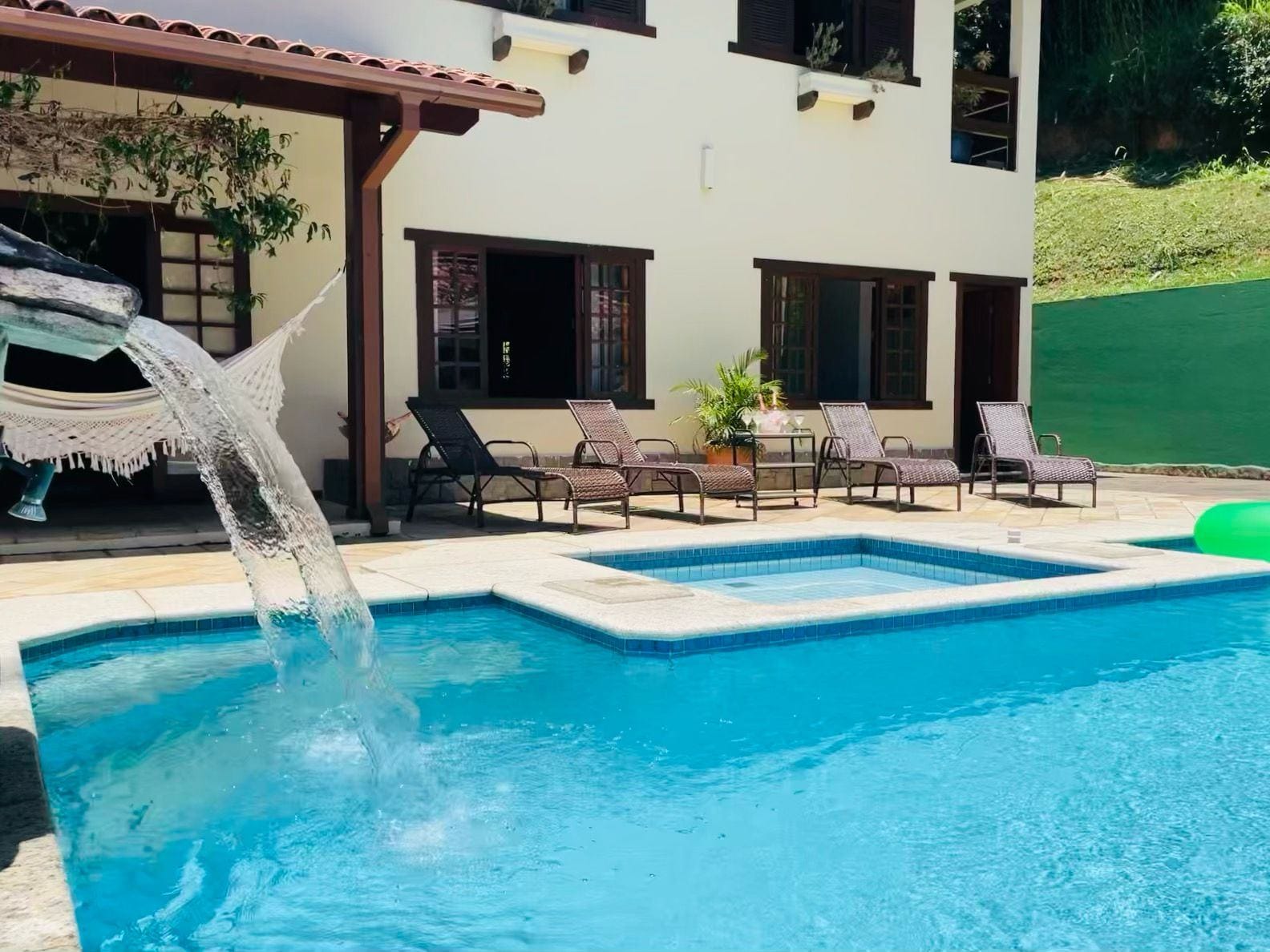 Casa à venda com 4 quartos, 650m² - Foto 5