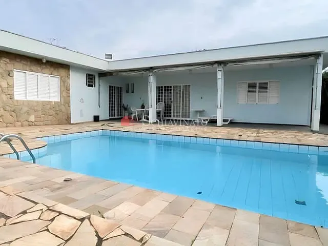 Casa com 770m² 4 quartos e 3 banheiros, à venda, no bairro Nova Piracicaba em Piracicaba