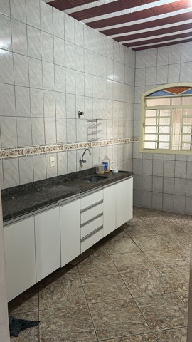 Casa 3 quartos e 1 banheiro, para alugar, no bairro Bom Jesus em Santa Luzia